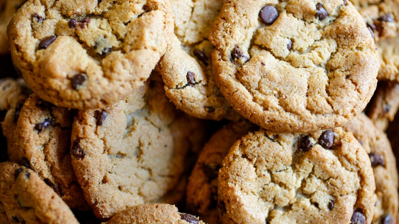 vegan choc chip cookies