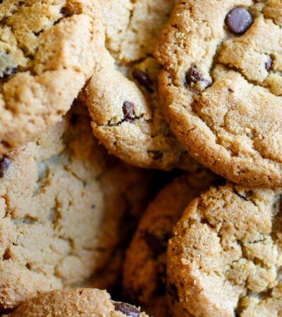 vegan choc chip cookies